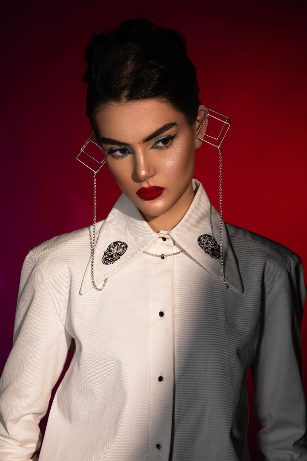 Mystic Cubes Ear Cuffs, a unique unisex minimalist design that transforms with you. Wear it your way, as ear cuffs, a necklace, or a body chain. Handmade in Sterling Silver 925.