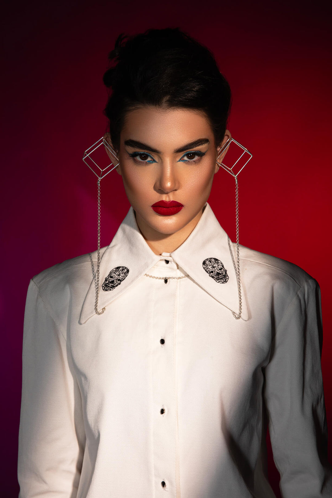 Mystic Cubes Ear Cuffs, a unique unisex minimalist design that transforms with you. Wear it your way, as ear cuffs, a necklace, or a body chain. Handmade in Sterling Silver 925.