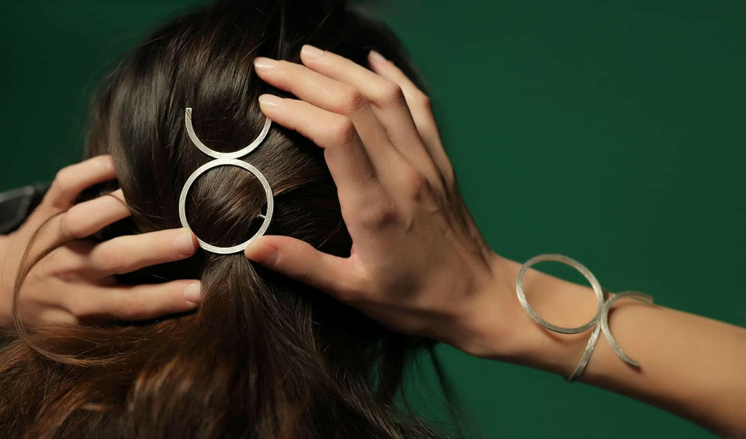 Taurus Hair Clip - Contemporary hair accessory fully handmade in Sterling Silver 925. The unique design of limited edition by Mystic J.