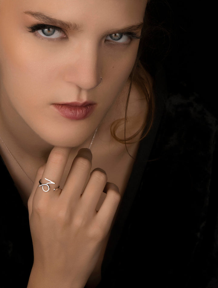 Unisex Capricorn Ring in Sterling Silver 925.