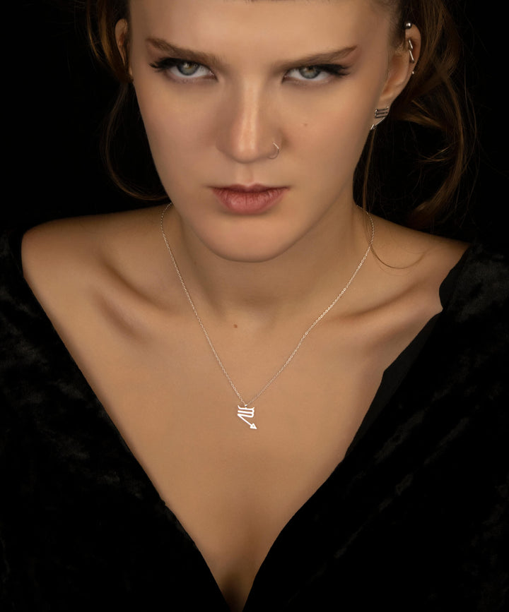 Unisex Scorpio Necklace in Sterling Silver 925 with 0.017 Ct. Diamond.